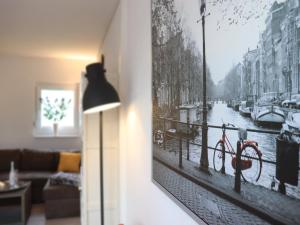 Holiday Home in Noordwijkerhout by Lake