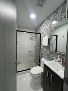 Apartment with Sea Pool View