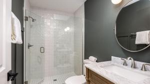 The Nomad 4 Studio Buyout 16 Guests in Hillsboro