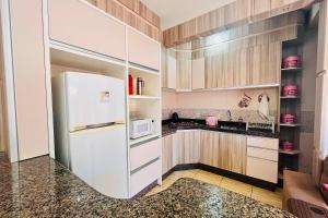 Apto a 300m da praia, próx. Aeroporto, BetoCarrero