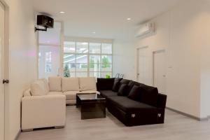 ชรินพูลวิลล่าบางแสน Aurora Villa Bangsaen natedee road