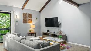 Timberline Retreat by AvantStay Forest Views Minutes to Camelback Resort