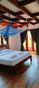 BOLAVEN GARDEN Bungalow and tent - Tad Lo