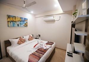 Suncrisp Studio Rooms