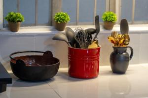 White House, Billiard, Private Pool, Prime Location