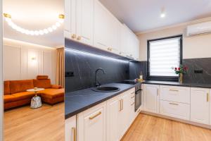 Azabia Luxury Apartments - Central Nest 5