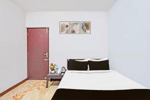 Hotel O Sholinganallur Near Anjaneya Temple