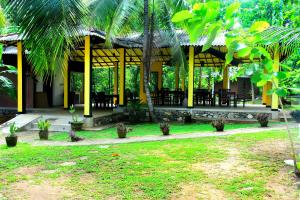 Queens Udawalawa