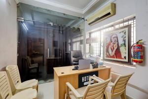 Hotel O Ramachandra Hospital Porur Formerly Raj Mahal