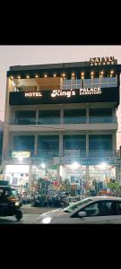 Hotel kingspalace and Dormitory