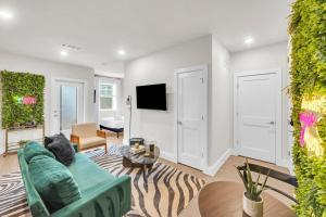 RG 2-3 DT Dallas l FIFA WORLD CUP READY l 5 Min from Love Field