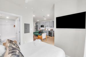 RG 2-3 DT Dallas l FIFA WORLD CUP READY l 5 Min from Love Field