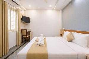 Hotel Chalet, Madiwala