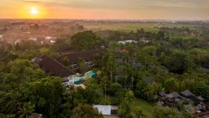 Sanctoo Suites & Villas