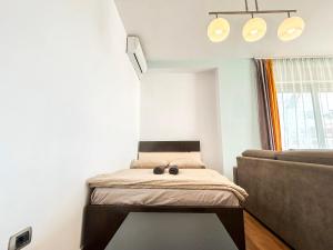 Golden Horizon Haven H08