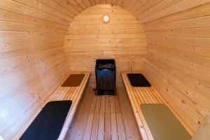 城ヶ島 浦ノ間邸 プライベートサウナと暖炉の一棟貸し古民家宿