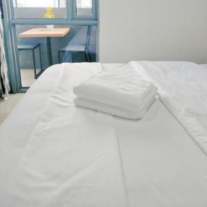 Manhattan Heights Tower-D Staycation in Metro Manila