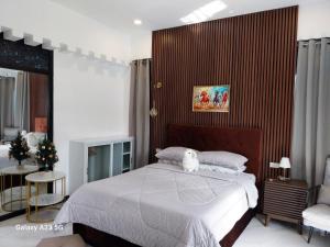 Buddys Skybar & Suite