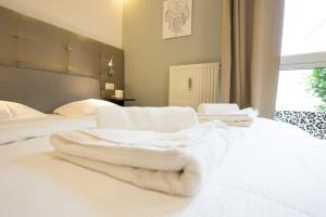 Studio with Queen-Size Bed K4