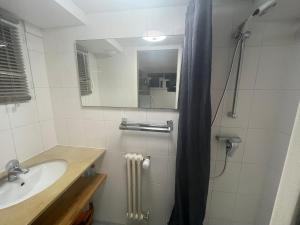 Appartement cosy, indépendant avec jardin