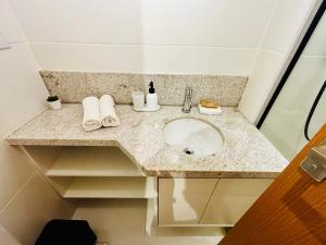 Studio a uma quadra da Praia