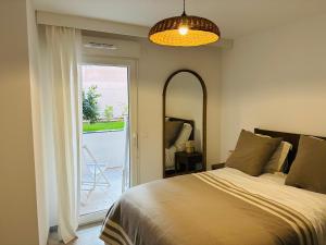 Aya - Renovated air-conditioned duplex with garden