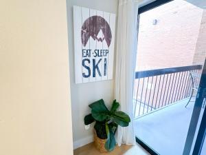 Relaxed Elegance - Ski-In Out - King Bed - Ctr PC