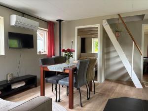 Knus huisje met palletkachel