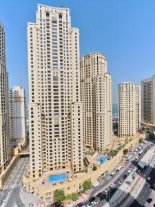 Luxury two bedrooms with Jbr and Marina view apartment