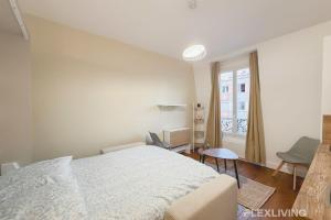 Lovely Studio in the Heart of Parisian Cafés