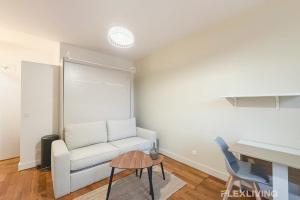 Lovely Studio in the Heart of Parisian Cafés