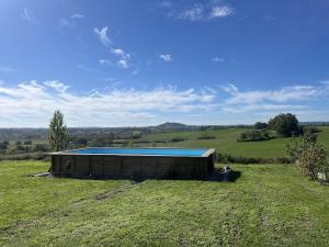 Private gîte with stunning views & shared pool