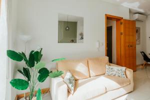 Cozy Seaside One-Bedroom Penthouse