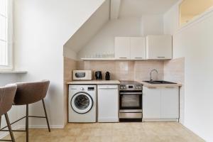 Old Town & Riverside Brzozowa Apartment by Downtown Apartments