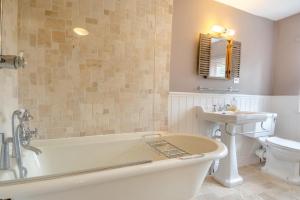 5 Bed in Bramfield oc-sftmh