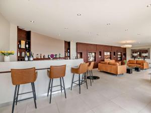 5 Bed in Otley oc-95414