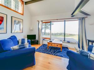 2 Bed in Cowes oc-ic018