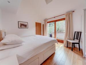 2 Bed in Cowes oc-ic018