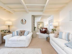 3 Bed in Whitby oc-86968