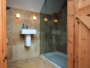 2 Bed in Knaresborough oc-hh075