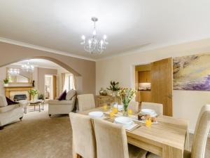 2 Bed in Toft Hill oc-80005