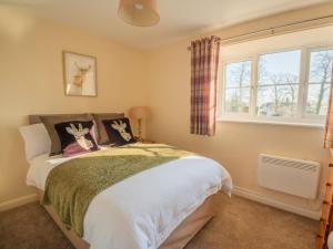 3 Bed in Dorchester oc-92414