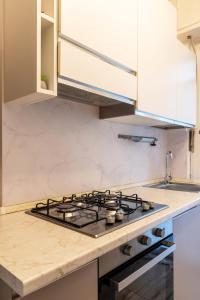 Modern 2-bed Apt Workspace - AC - Largo Dominioni - Casa Matildi