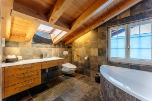 Chalet Eclipse, The Hidden Wonder