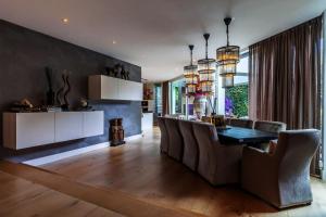 Santorini Breeze , Infinity Blue