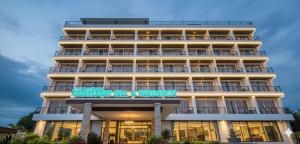 Townhouse Hillview Suites Pattaya Formerly Chatkaew Suites