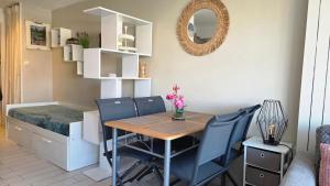 Le Sénérité Piscine Proche Plage Palavas Parking