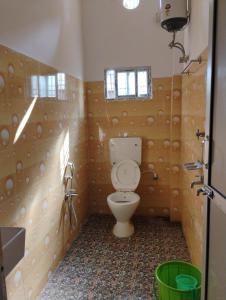 Pranalay HS Warm and Cozy