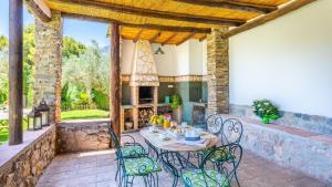 Casa Los Olivos Orgiva by Ruralidays