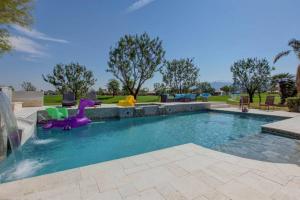 Waterslide, poolspa. PGA West, so much fun!